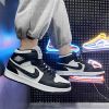 New comfortable fashion fashion men's casual shoes shoes 35-45