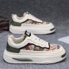 Men's casual sneakers Fashion trend casual board shoes